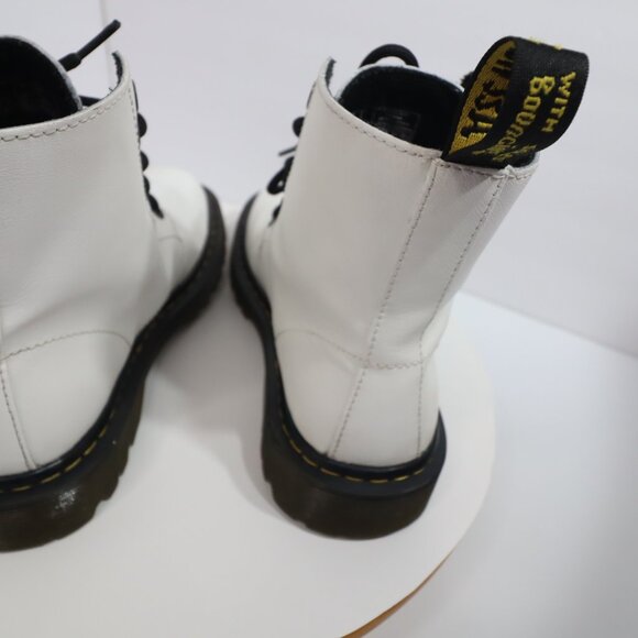 Doc Martens Luana 1460 Boots Women’s Size US 8  White Combat - Picture 8 of 15
